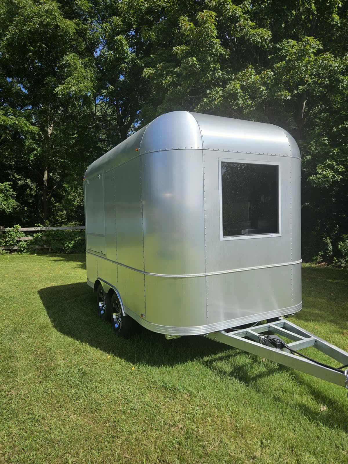 A12 food trailer exterior